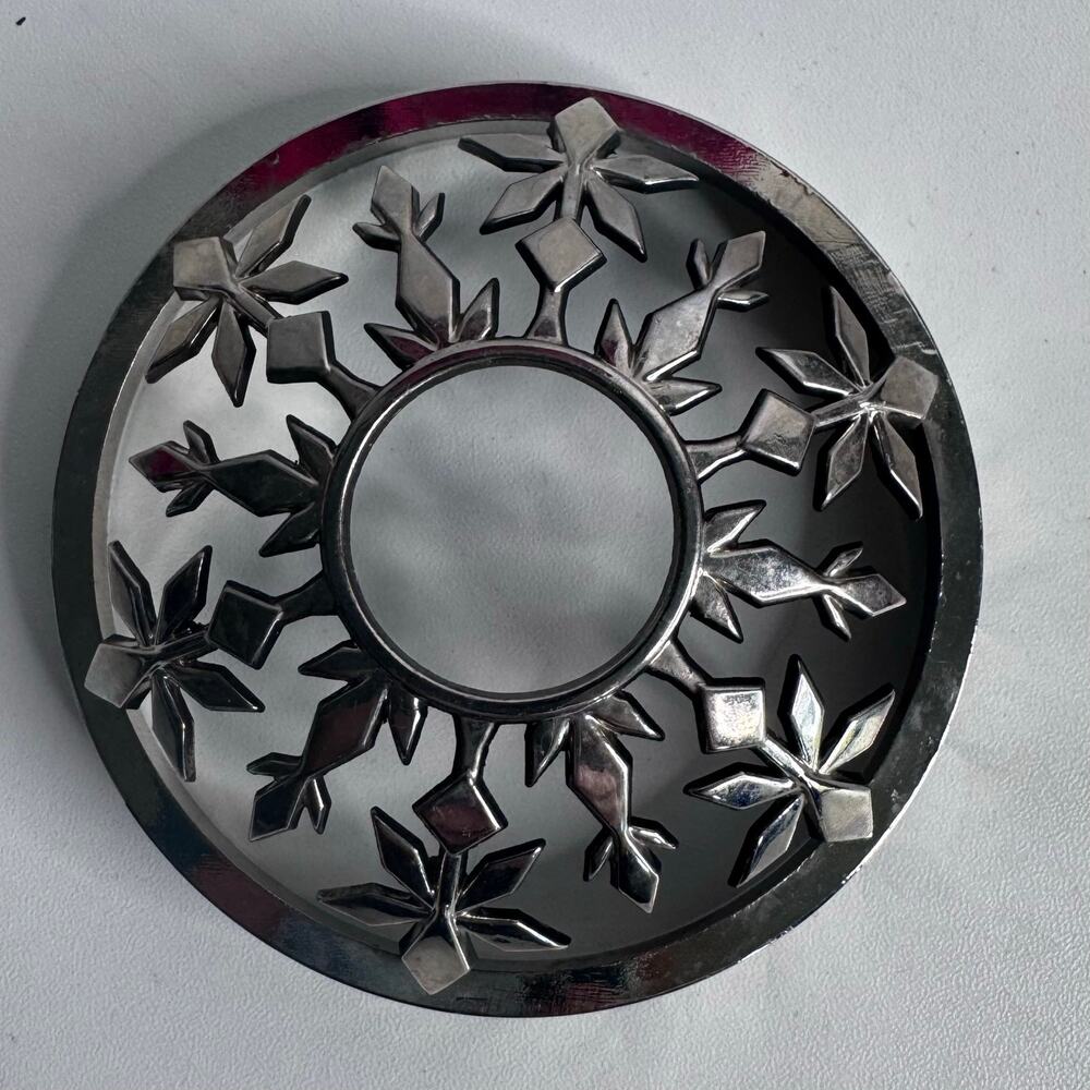 YANKEE CANDLE Silver Snowflake Winter Lid Topper Holiday